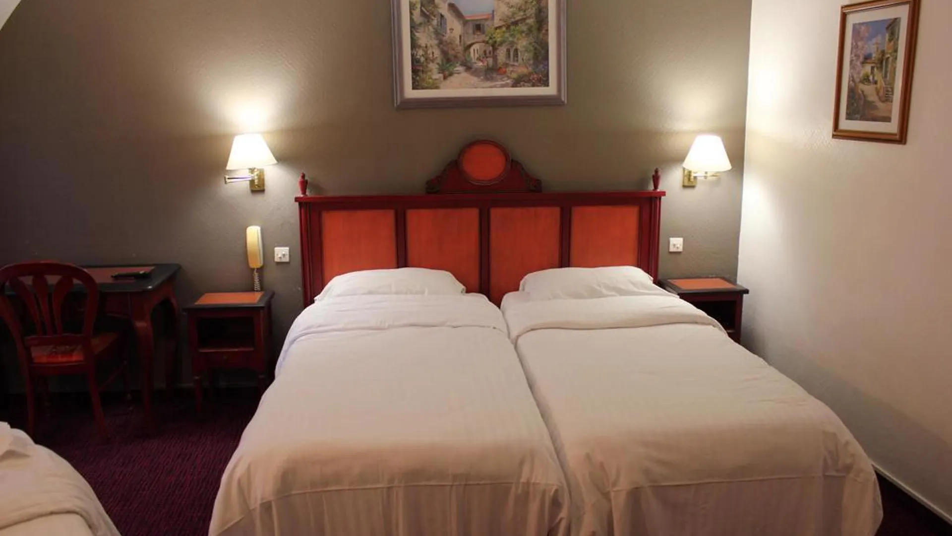 Hotel Metropol Parigi 3*,  Francia
