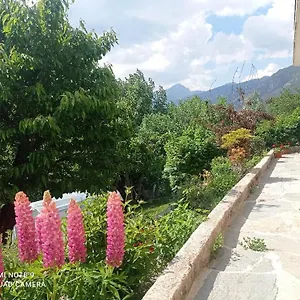 Rdc Plein Sud Avec Vue Imprenable , Briançon France
