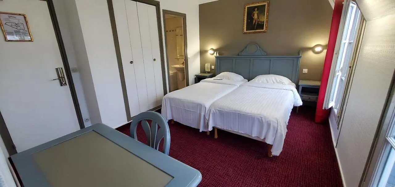 Hôtel Métropol Paris 3*,
