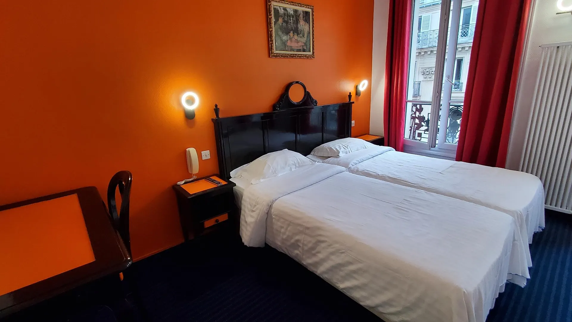 Metropol Hotel Paris 3*,