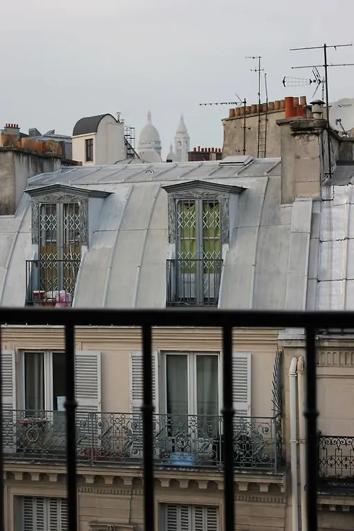 Metropol Hotel Paris 3*,